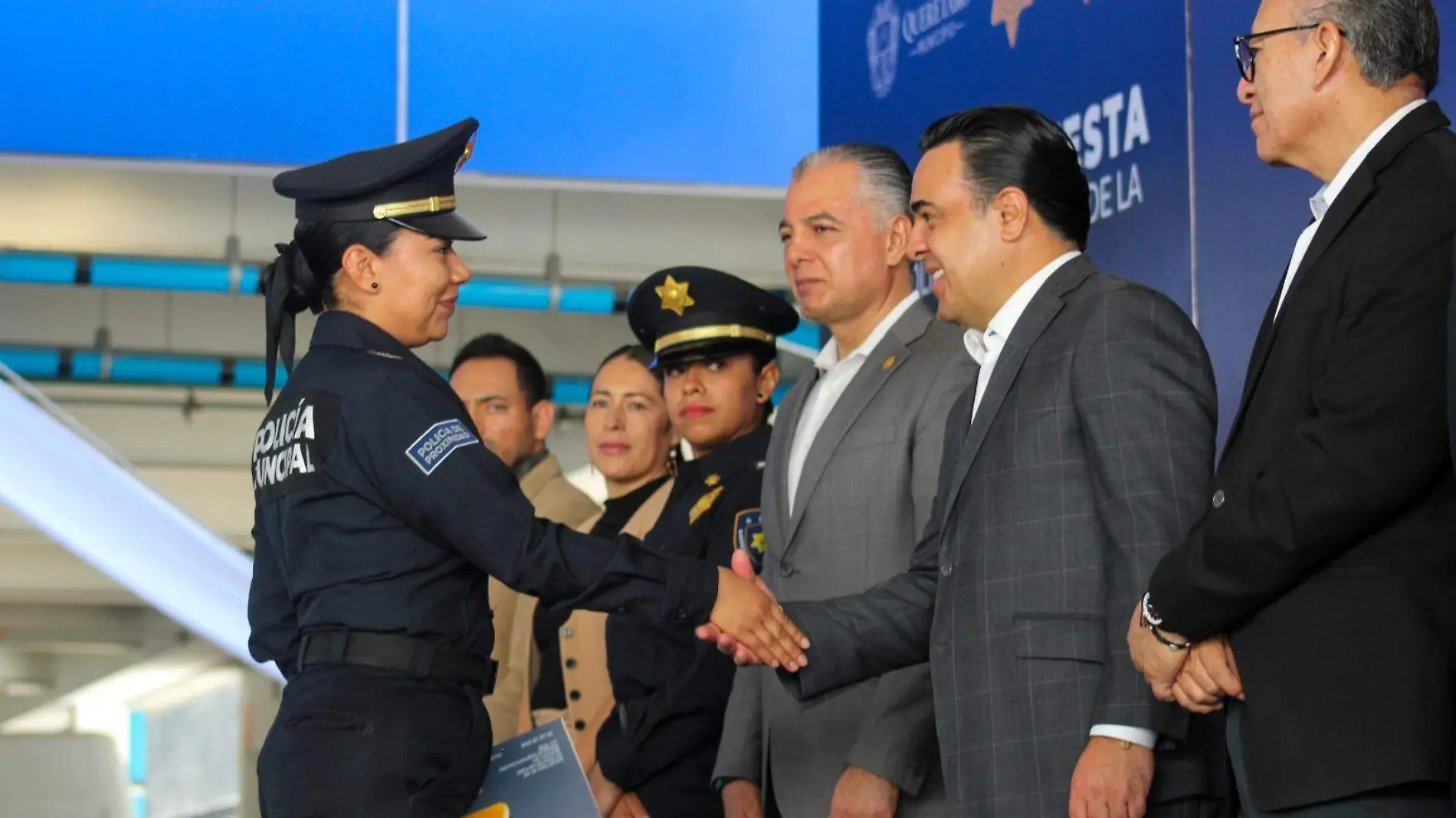 Nuevos policúa